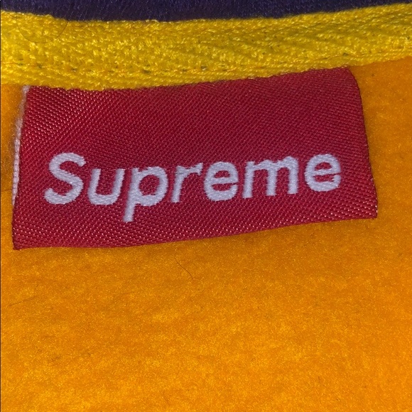 Supreme hoodie Large - Picture 3 of 3
